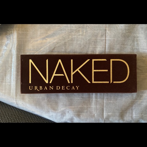 Urban Decay Naked Palette - Picture 3 of 6